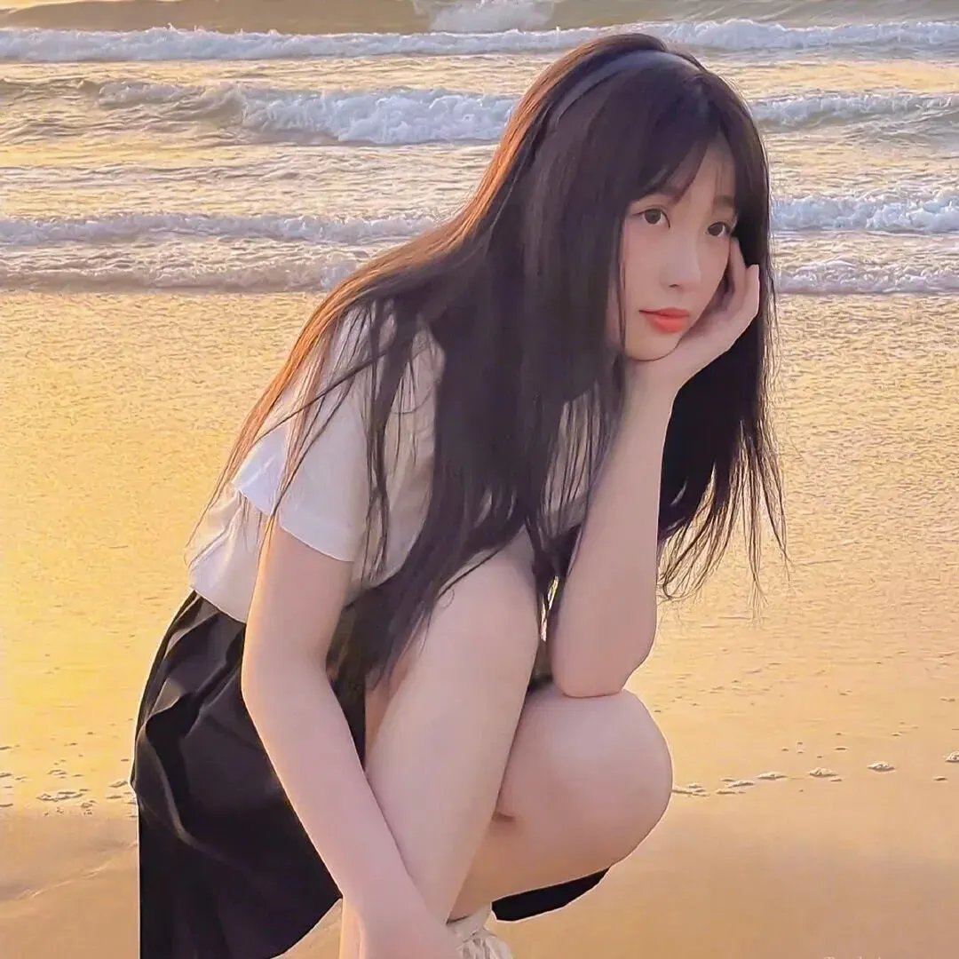 踮起脚尖靠近你